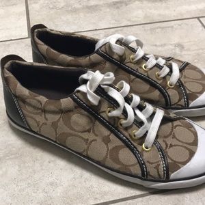 Coach shoes
